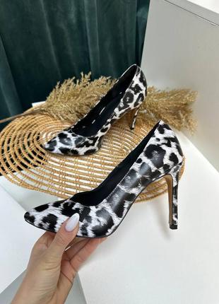 Женские туфли лодочки из натуральной кожи леопард3 фото