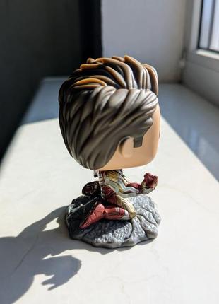 Статуэтка фанко поп iron man glitd 580 avengers marvel марвел железный человек