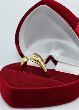 Стильное открытое женское кольцо