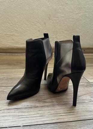 Черевички ботильйони emporio armani