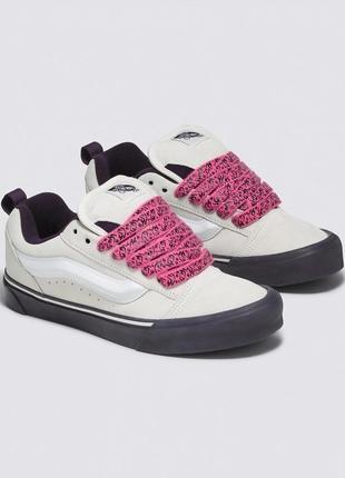 Knu school vans 43,5