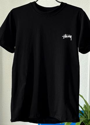 Футболка stussy