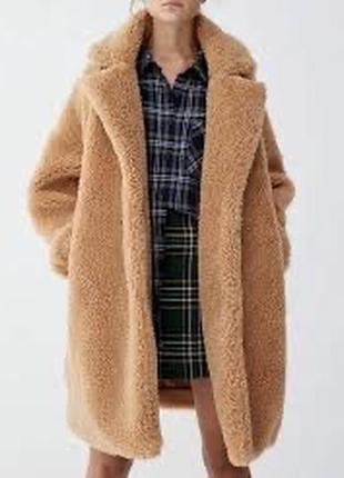 Шубка тедди тедди pull & bear