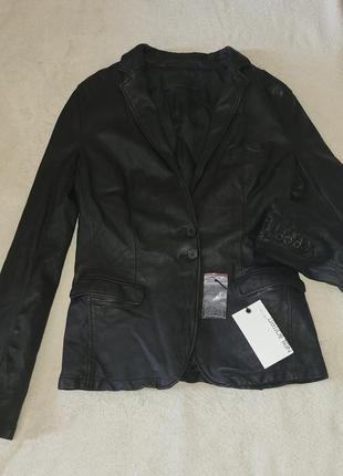 Новый кожаный 100% кожа жакет пиджак neil barrett , оригинал (jil sander toteme arket cos massimo dutti loewe tom ford