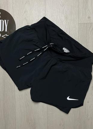 Жіночі шорти 2в1 nike dri-fit, розмір м