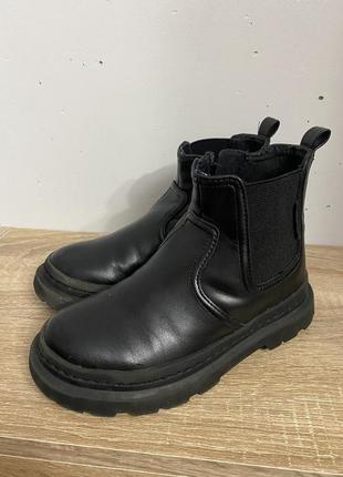 Сапожки zara 29 р. челси черные