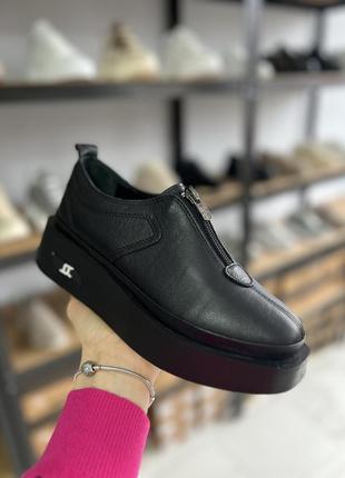 Туфлі жіночі