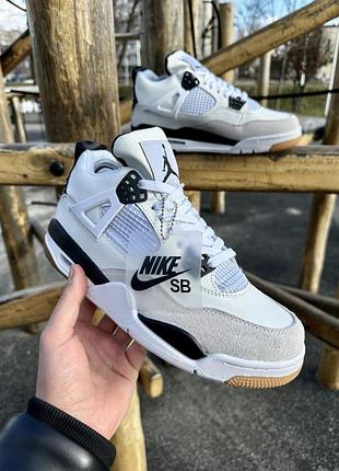 Чоловічі кросівки nike air jordan retro 4