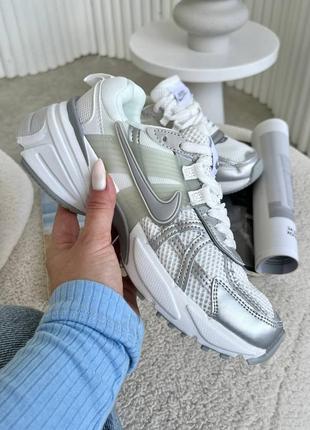 Фирменные женские кроссовки nike v2k runtek white metallic * sd