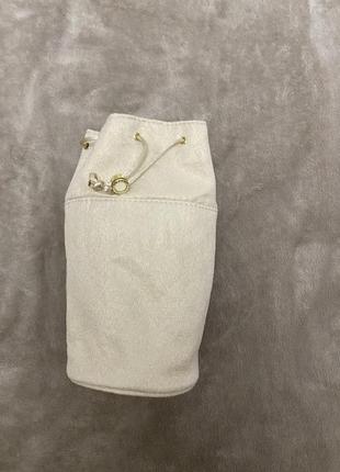 Косметичка від bvlgari