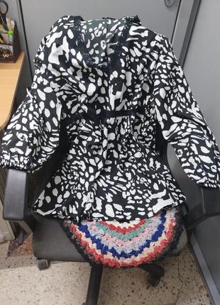 Туніка з широким рукавом