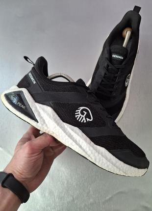 Кросівки XL / 50