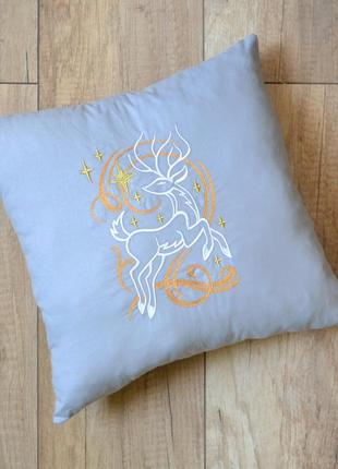 Подушка baby textile новорічна з вишивкою 35х35 см сірий