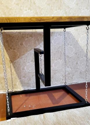 Стол на цепей