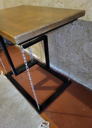 Стол на цепей