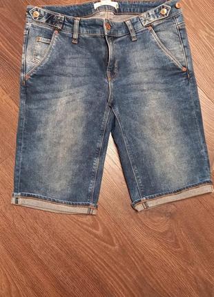 Джинсовые шорты р31