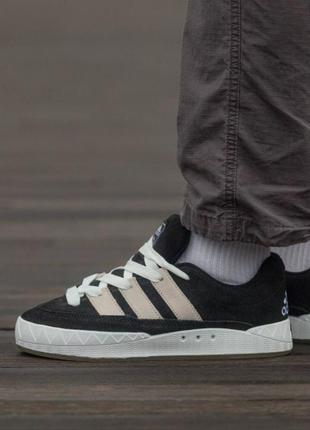 Кросівки aadidas adimatic black white