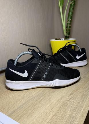 Кросівки nike унісекс,жіночі,чоловічі,на підлітка,женские кроссовки найк на девочку,девушку,мужские