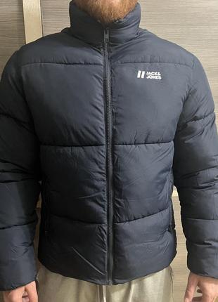Зимова куртка jack & jones