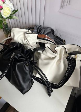 Женская сумка loewe серая / белая / черная1 фото