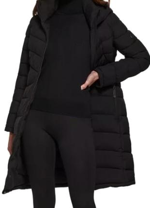 Черный шикарный пуховик karrimor