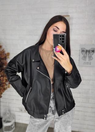 Жіноча оверсайз косуха чорна шкіряна куртка на зріст до 163 см ,розмір м маломірка5 фото