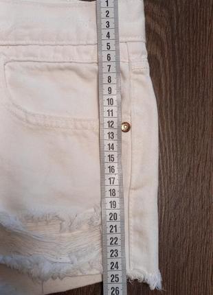 Белоснежные джинсовые шорты р 12 (40)6 фото