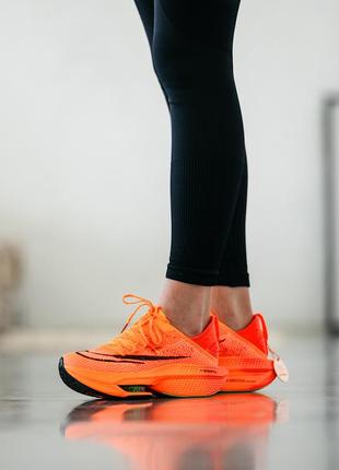 Найк аір зум оранжеві чоловічі/ жіночі nike air zoomx alphafly orange4 фото