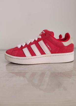 Adidas campus