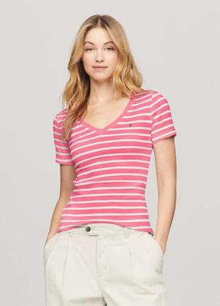 Женская футболка tommy hilfiger
