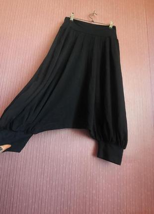 Дизайнерские стильные брюки юбка с мотней заниженным шаговым швом в стиле rundholz от mija t.rosa4 фото