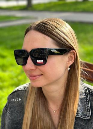 Жіночі сонцезахисні окуляри з поляризованою лінзою3 фото