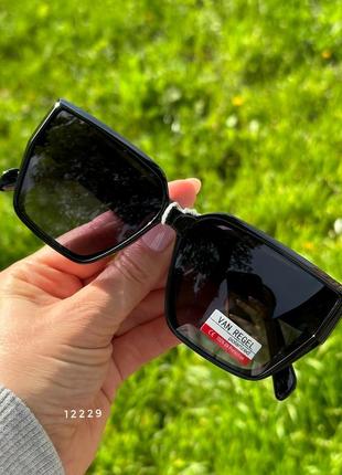 Жіночі сонцезахисні окуляри з поляризованою лінзою2 фото