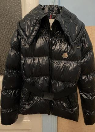 Куртка 46 м  moncler  оригинал