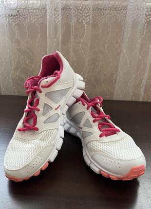 Жіночі кросівки reebok