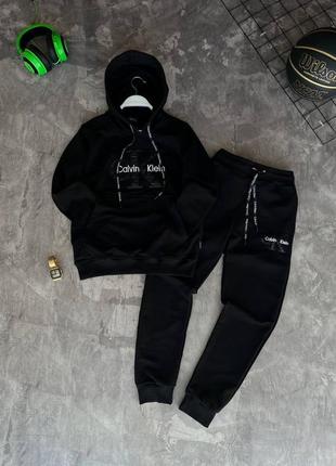 Чорний костюм calvin klein