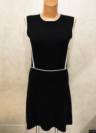 Piazza italia, вовнянв сукня міді в чорному кольорі розмір l4 фото