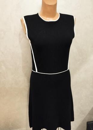Piazza italia, вовнянв сукня міді в чорному кольорі розмір l5 фото