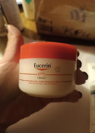 Креми eucerin