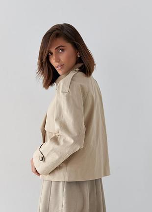 Стильні вкорочені тренчі