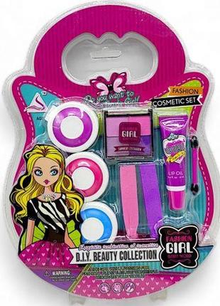 Набір косметики (кольорова крейда для волосся, тіні, блиск, аксесуари) на блістері