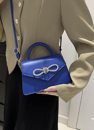 Женская классическая сумка 8424 кросс-боди через плечо синяя5 фото