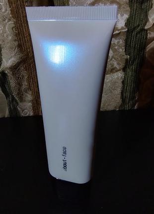 Хайлайтер для тіла about-face - light lock (cgi)