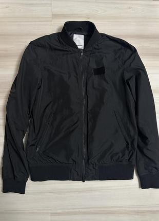 Бомбер j.lindeberg