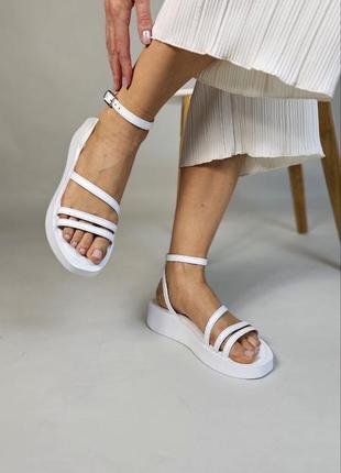 Кожаные белые босоножки сандалии из натуральной кожи4 фото