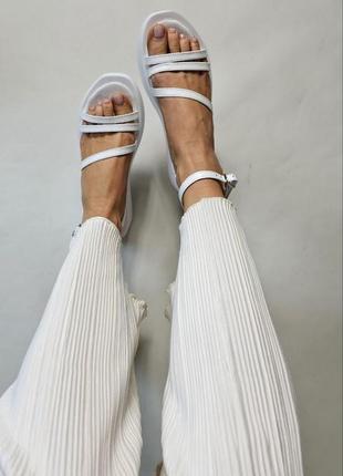 Кожаные белые босоножки сандалии из натуральной кожи3 фото