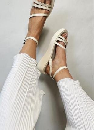 Шкіряні босоніжки сандалі з натуральної шкіри5 фото