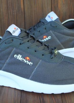 Кроссовки ellesse италия 44р