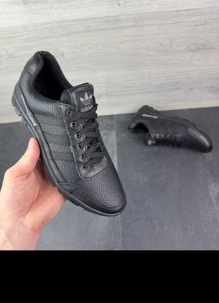 Кроссовки 👟