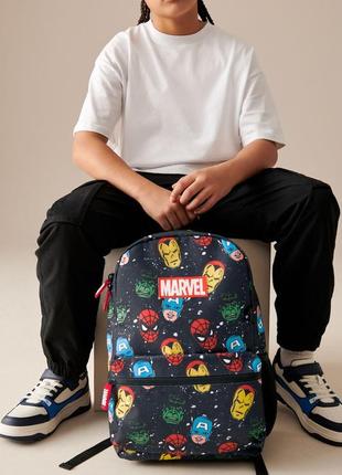Дуже крутезний рюкзак marvel марвел👽👽👽